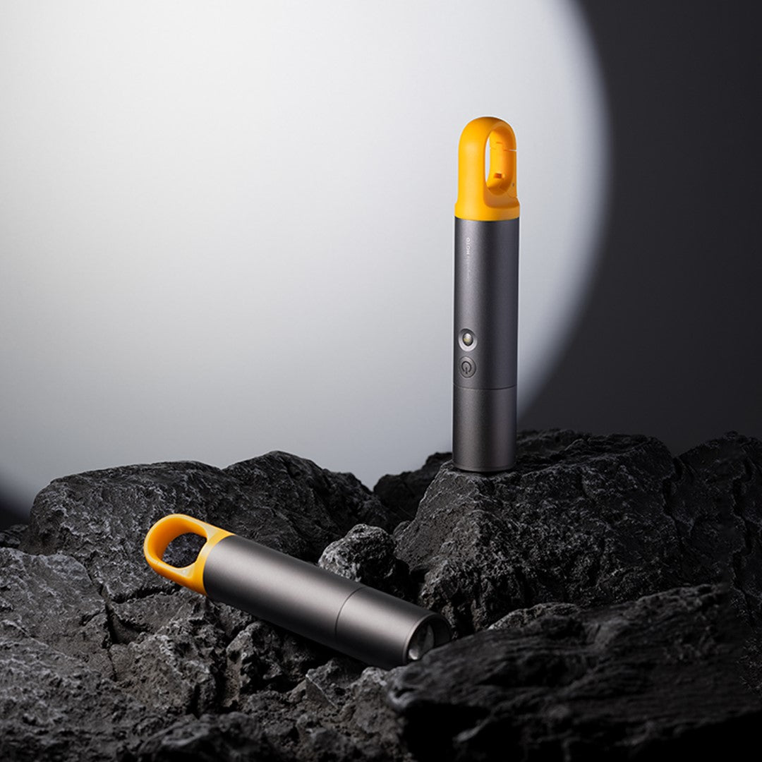 High Lumen Zoomable Long-Lasting Camping Flashlight