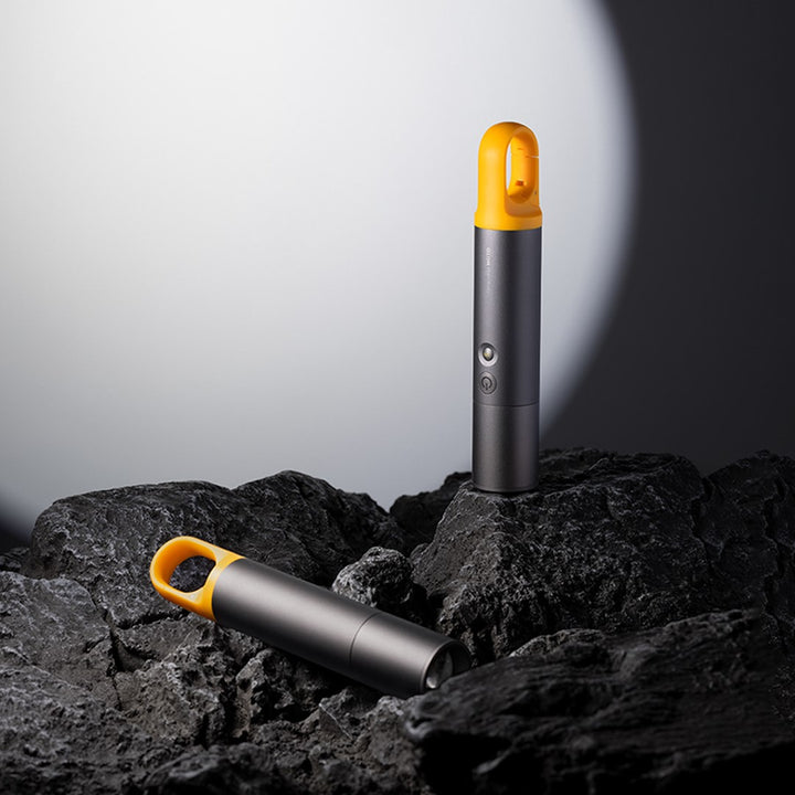 High Lumen Zoomable Long-Lasting Camping Flashlight