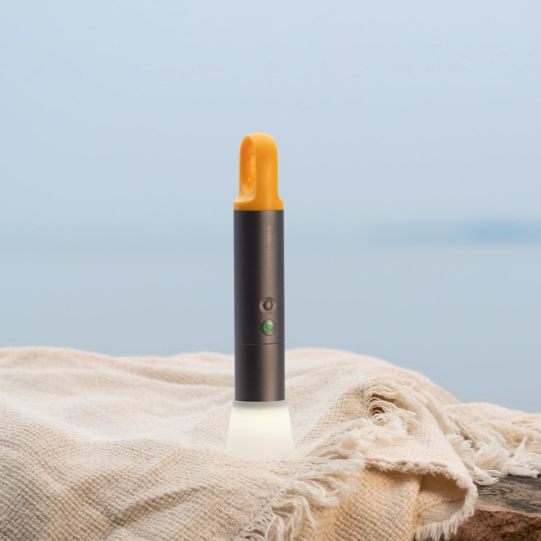 High Lumen Zoomable Long-Lasting Camping Flashlight